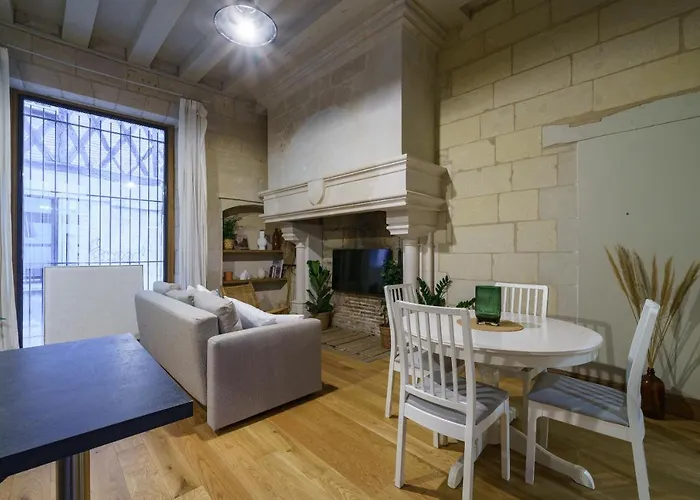 Apartment La Cour Du Grand Marche